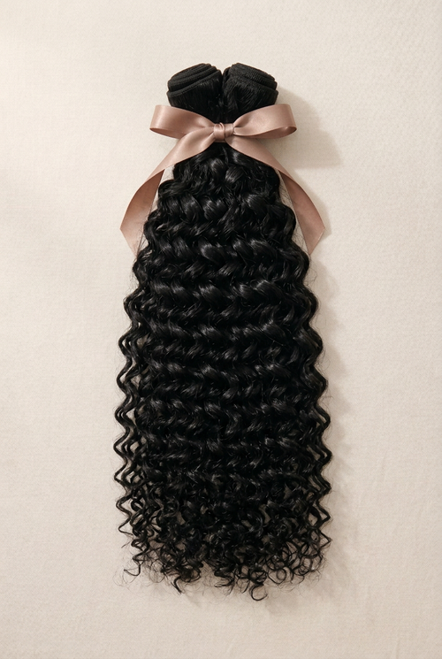 Bundle bouclé avec nœud satin